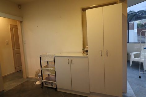 Photo of property in 33 Aldersgate Road, Hillsborough, Auckland, 1042