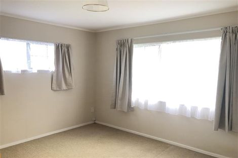 Photo of property in 4/116 Titirangi Road, New Lynn, Auckland, 0600