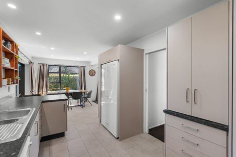 Photo of property in 37 Flower Street, Bryndwr, Christchurch, 8053