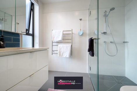 Photo of property in 21 Isitt Road, Hobsonville, Auckland, 0616