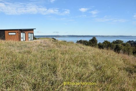 Photo of property in 9 Te Wairoa Lane, Tinopai, Matakohe, 0593