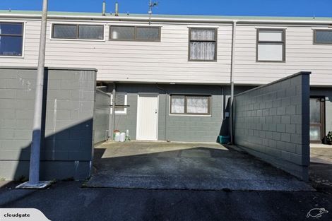 Photo of property in Lynbrae Court Flats, 20/4 Dr Taylor Terrace, Johnsonville, Wellington, 6037