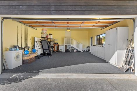 Photo of property in 15 Pounamu Avenue, Greenhithe, Auckland, 0632