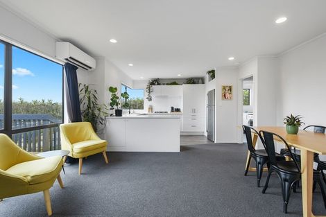 Photo of property in 28 Rosehill Place, Nawton, Hamilton, 3200