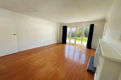 Photo of property in 1/10 Walter Street, Hauraki, Auckland, 0622