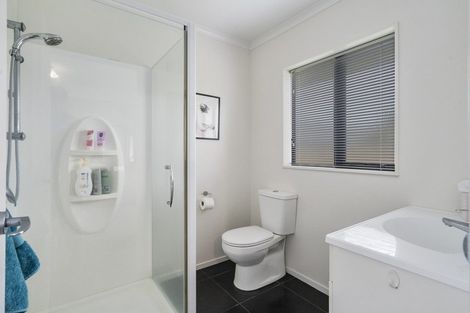 Photo of property in 22 Liberty Grove, Kelvin Grove, Palmerston North, 4414