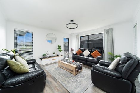 Photo of property in 44 Lake Drive, Tikipunga, Whangarei, 0112