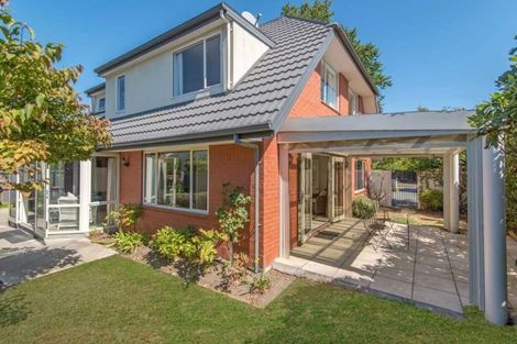 Photo of property in 2 Lewisham Park, St Albans, Christchurch, 8052