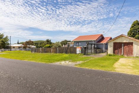 Photo of property in 36 Mouatt Street, Waitara, 4320