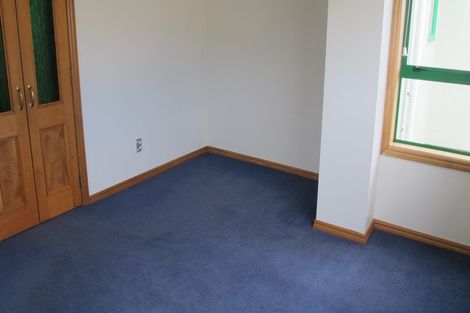 Photo of property in 33 Eastbourne Street, Caversham, Dunedin, 9012