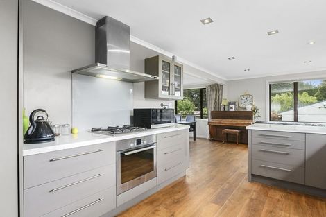 Photo of property in 27 Church Hill Road, Green Island, Dunedin, 9018