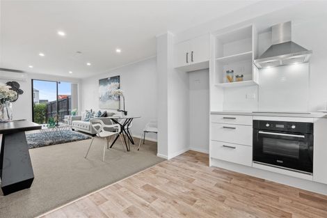 Photo of property in 91 Battalion Drive, Papakura, 2110