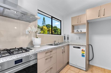 Photo of property in 56 Pemberton Avenue, Bayview, Auckland, 0629