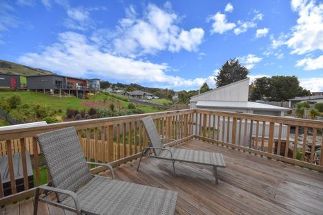 Photo of property in 9 Okahau Terrace, Warrington, 9471