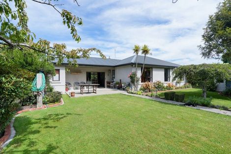 Photo of property in 2 Frome Street, Clifton, Invercargill, 9812