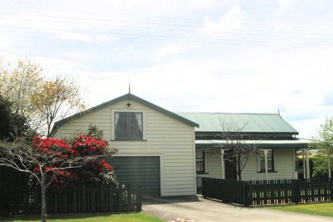 Photo of property in 8 Cochrane Street, Fairy Springs, Rotorua, 3015