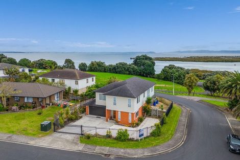 Photo of property in 57 Pitt Avenue, Clendon Park, Auckland, 2103