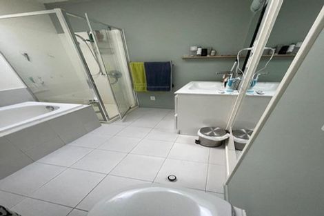 Photo of property in 380a Evans Bay Parade, Hataitai, Wellington, 6021