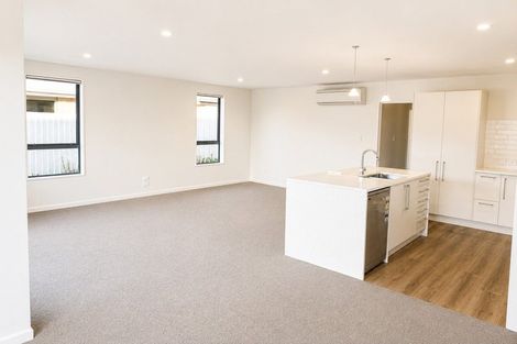 Photo of property in 6 Strone Close, Broomfield, Christchurch, 8042