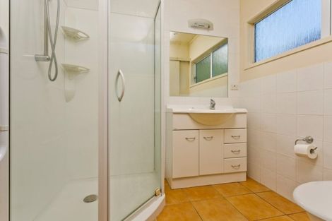 Photo of property in 14a The Avenue, Albany, Auckland, 0632