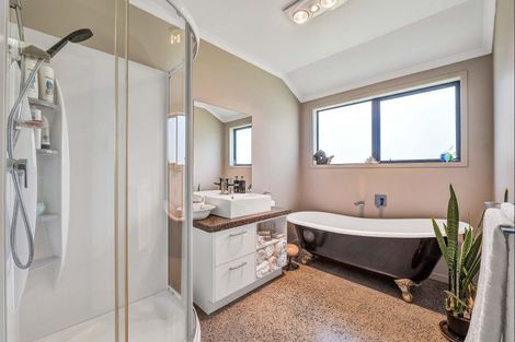 Photo of property in 77c Dorset Road, Hillsborough, New Plymouth, 4372