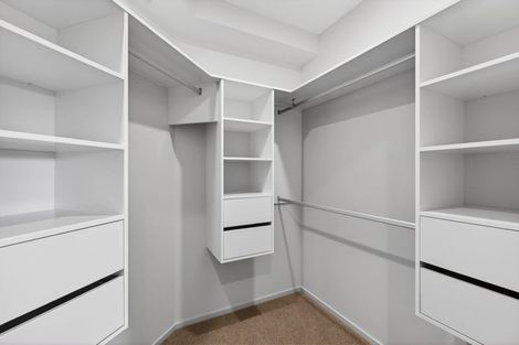 Photo of property in 1a Prestige Place, Castor Bay, Auckland, 0620