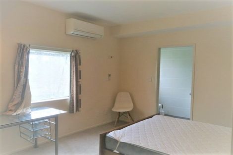 Photo of property in 14 Seafarer Crescent, Stanmore Bay, Whangaparaoa, 0932