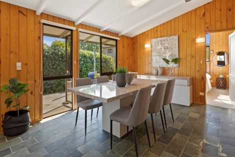 Photo of property in 1/5 Aorangi Place, Birkenhead, Auckland, 0626