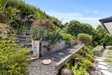 Photo of property in 22 Laly Haddon Place, Matakana, Warkworth, 0985