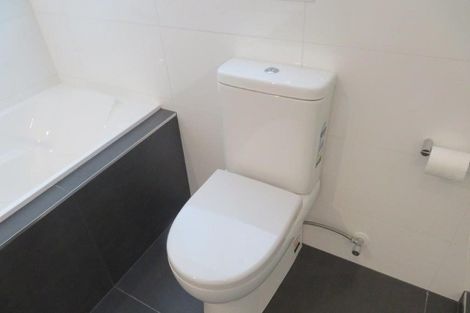 Photo of property in 6c Gibraltar Street, Howick, Auckland, 2014