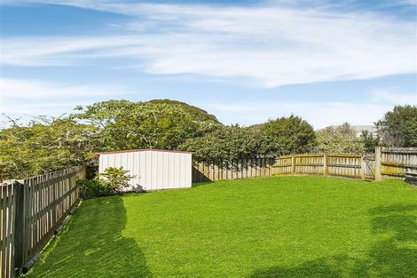 Photo of property in 19 Peterhouse Place, West Harbour, Auckland, 0618