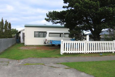 Photo of property in 16 Seaforth Avenue, Milson, Palmerston North, 4414