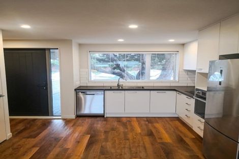 Photo of property in 11/2 Stone Street, Miramar, Wellington, 6022