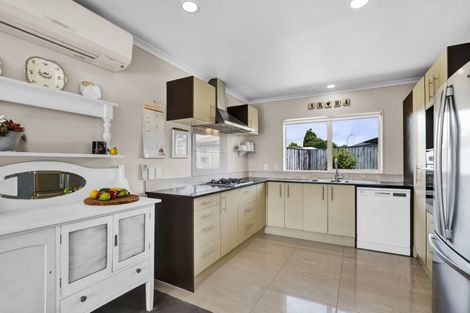 Photo of property in 6b Faber Place, Inglewood, 4330