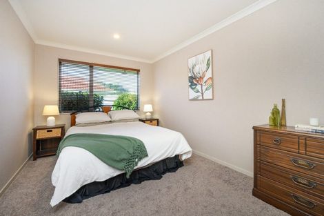 Photo of property in 2 Ursula Drive, Feilding, 4702
