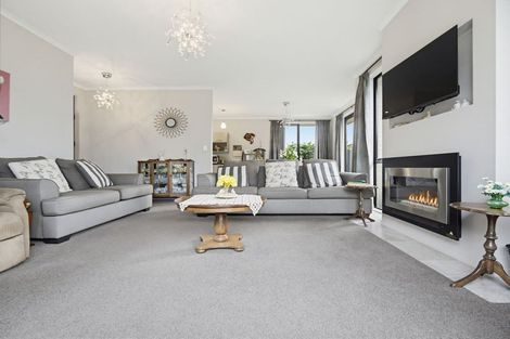 Photo of property in 68a Hamilton Road, Cambridge, 3434