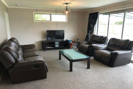 Photo of property in 28 Lawson Burrows Crescent, Te Anau, 9600