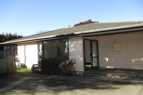 Photo of property in 5a Tonga Place, Riccarton, Christchurch, 8041