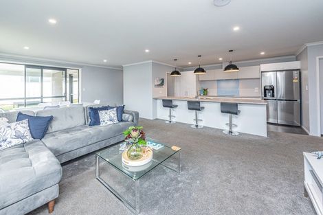 Photo of property in 23 Golf Vue Place, Castlecliff, Whanganui, 4501