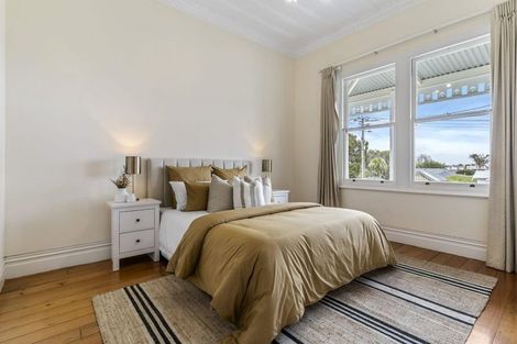 Photo of property in 5 Mariposa Crescent, Birkenhead, Auckland, 0626