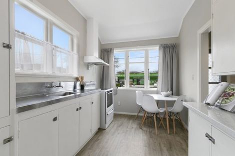 Photo of property in 4 Treadwell Street, Naenae, Lower Hutt, 5011