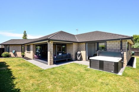 Photo of property in 7 Amokura Crescent, Flagstaff, Hamilton, 3210