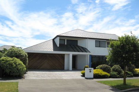 Photo of property in 5 Abingdon Court Avonhead Christchurch City