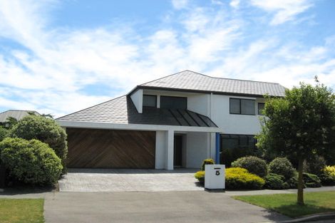 Photo of property in 5 Abingdon Court, Avonhead, Christchurch, 8042