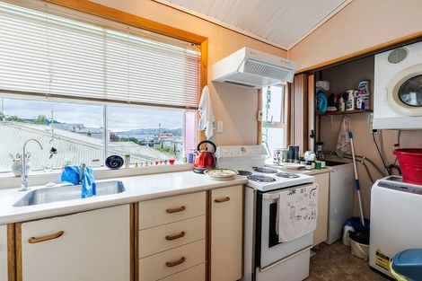 Photo of property in 74a Manor Place, Dunedin Central, Dunedin, 9016