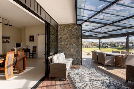 Photo of property in 18 Serenity Drive, Omokoroa, 3114