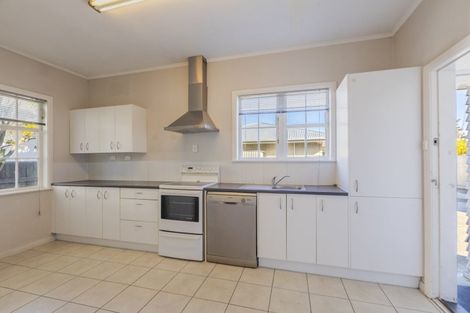 Photo of property in 37 Nuffield Avenue, Marewa, Napier, 4110