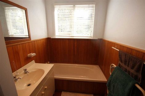 Photo of property in 2/11 Ilam Road, Upper Riccarton, Christchurch, 8041