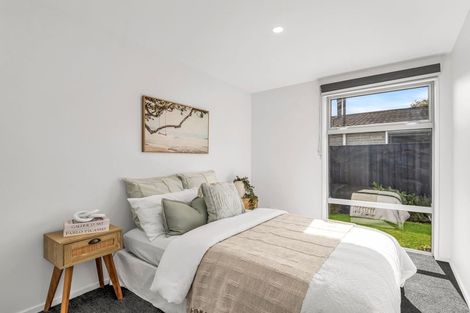 Photo of property in 15 Halswell Junction Road, Halswell, Christchurch, 8025