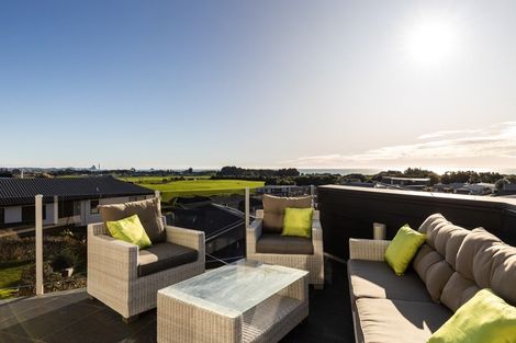 Photo of property in 6 Sunset Street, Bell Block, New Plymouth, 4312